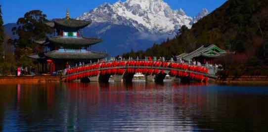 高尔夫旅游